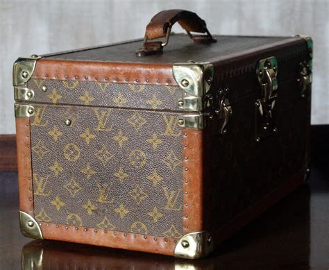 oldest louis Vuitton Bag